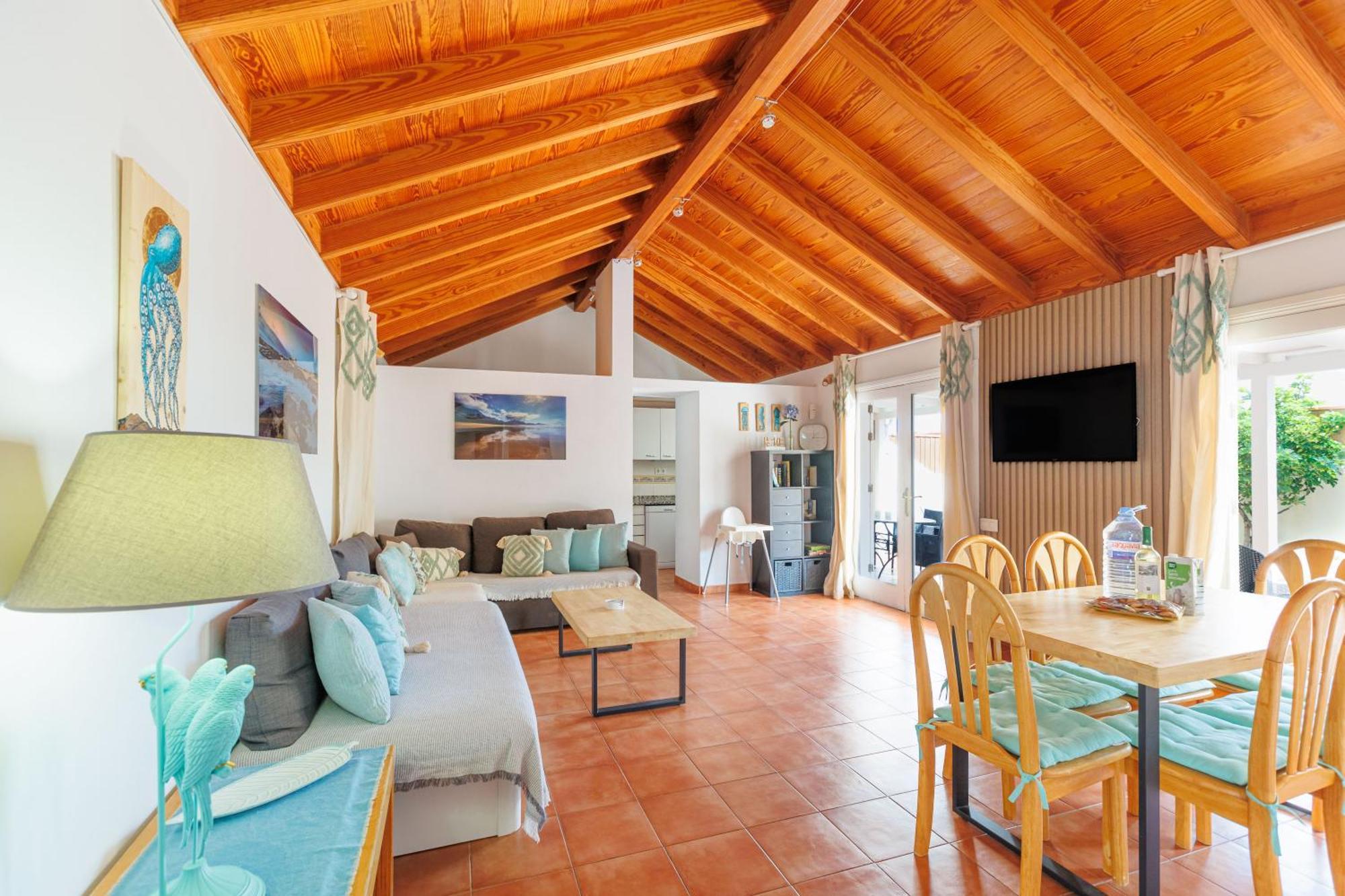 Private Villa With Heated Pool & Terrace See View Коралео Екстериор снимка