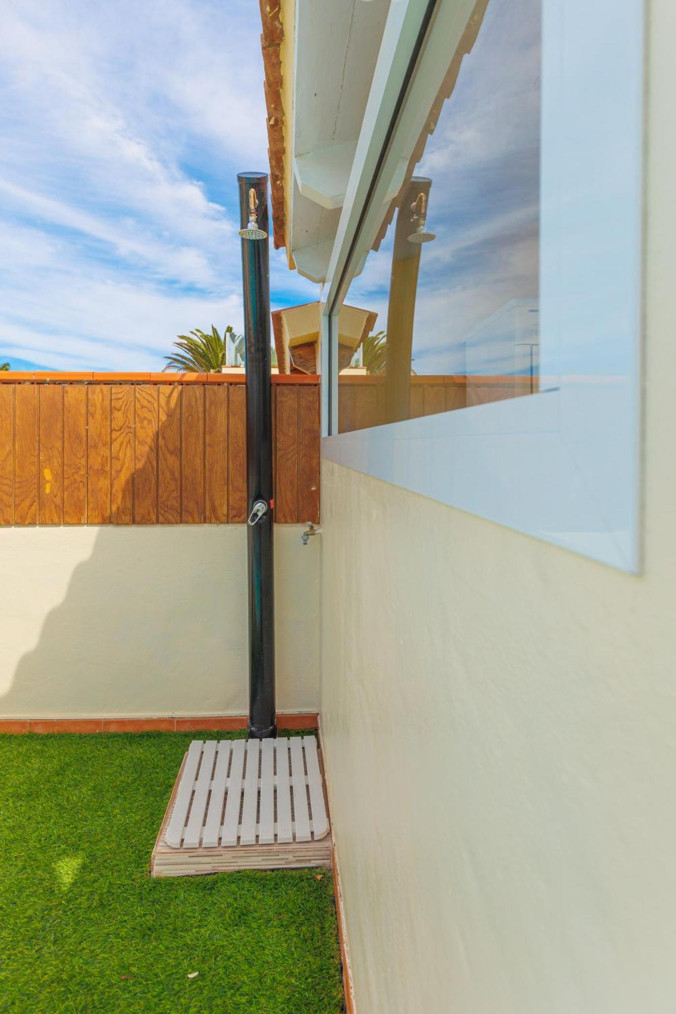 Private Villa With Heated Pool & Terrace See View Коралео Екстериор снимка